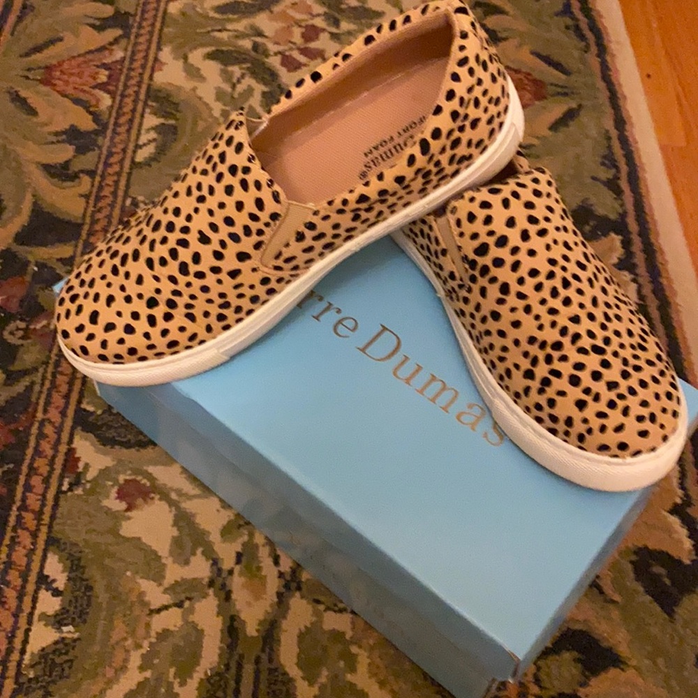 Pierre Dumas cheetah print slip on sneakers 7m